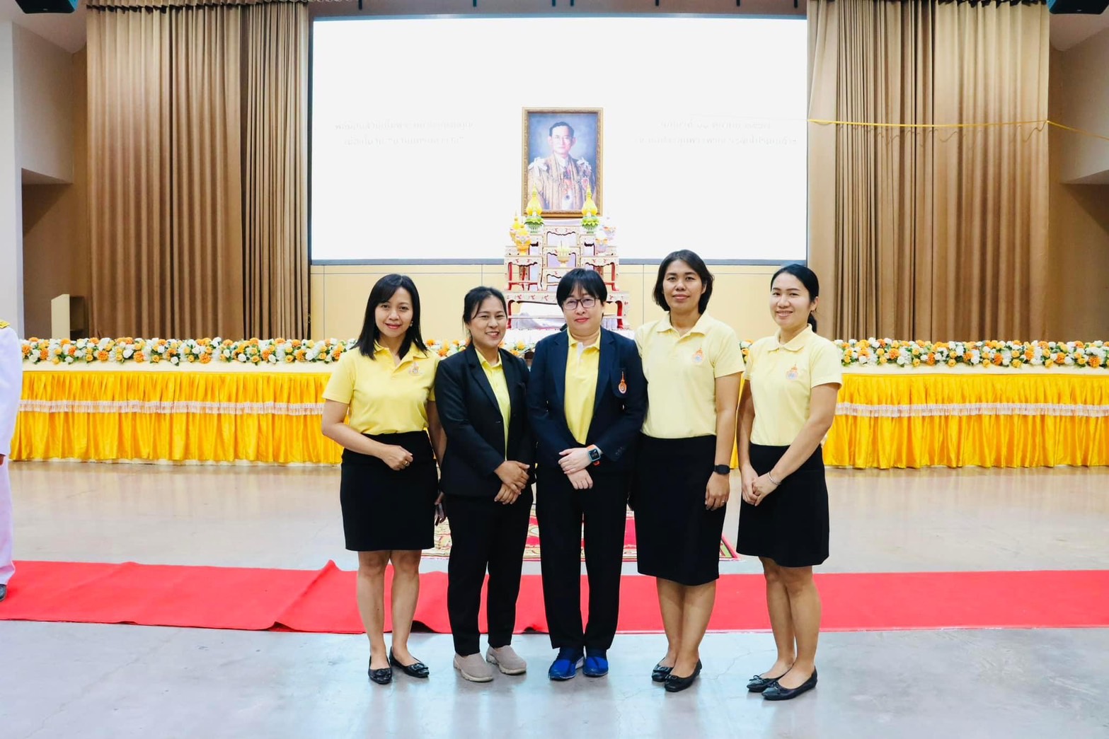 ร่วมพิธีน้อมสำนึกในพระมหากรุณาธิคุณเนื่องใน "วันนวมินทรมหาราช"13 ตุลาคม 2567