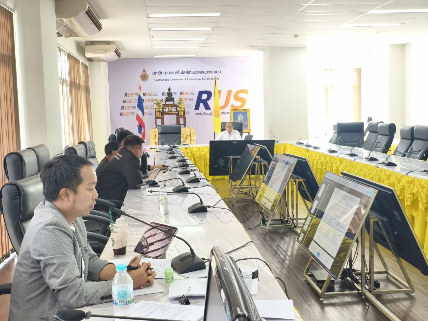 สำนักวิทยบริการฯ จัดประชุมคณะกรรมการขับเคลื่อนการประยุกต์ใช้เทคโนโลยีปัญญาประดิษฐ์ (AI) ครั้งที่ 1/2569